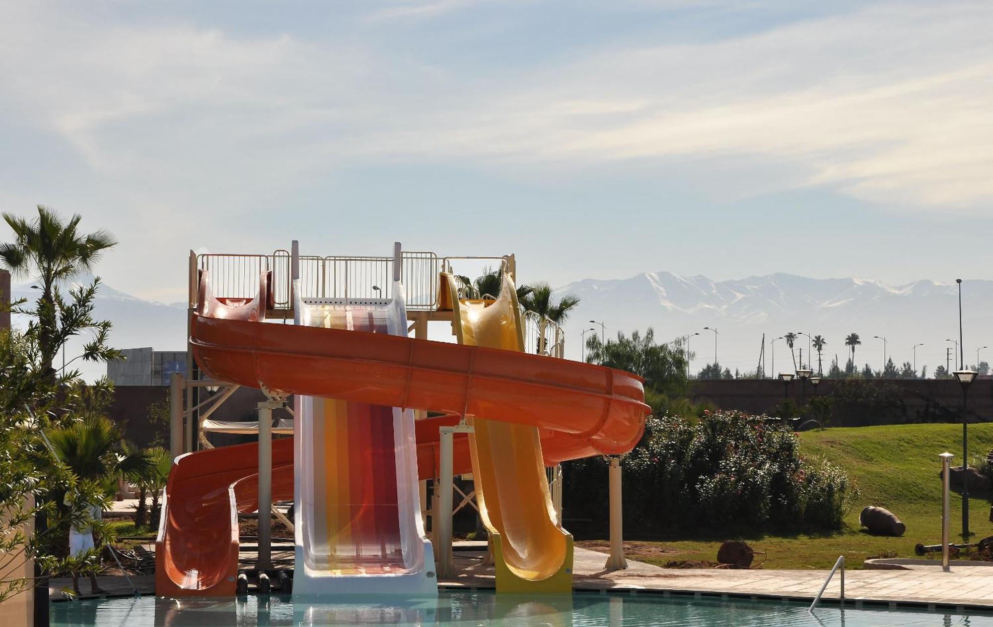 켄지 클럽 악달 메디나 - 올 인클루시브 Lahebichate 외부 사진 The water park at the hotel